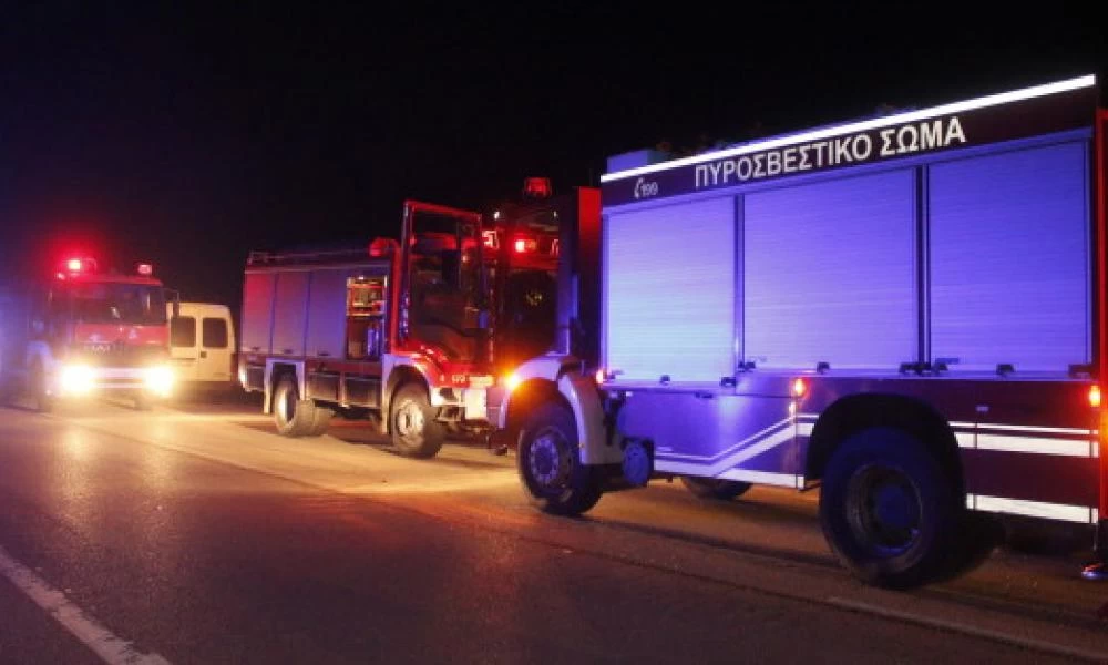 Συναγερμός στην Πυροσβεστική: Μεγάλη πυρκαγιά στο Γεράκι Κρήτης